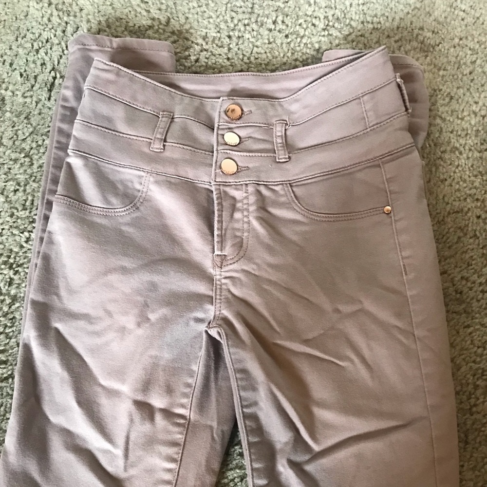 High waisted jeans